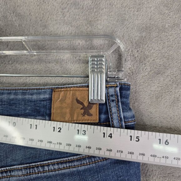 Womens American Eagle Outfitters Blue Denim Midi Shorts Distressed Stretch 6 - Picture 7 of 10